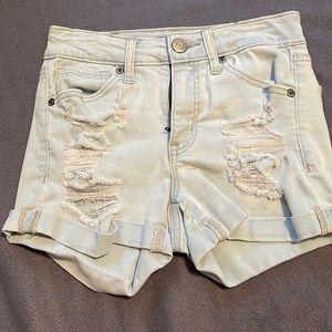 Aeropostale light wash distressed denim shorts